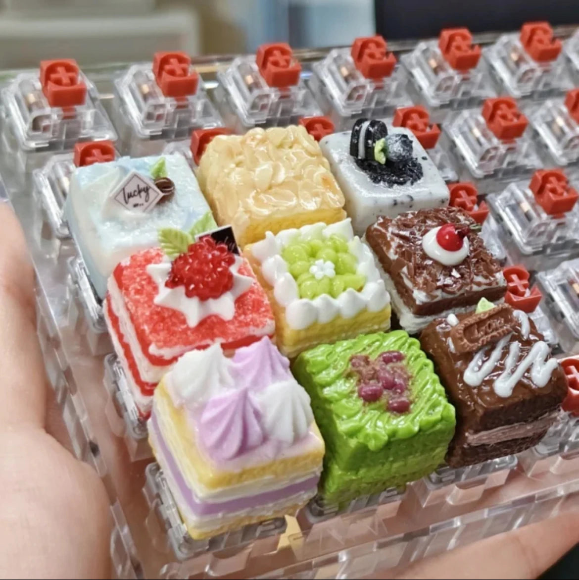 Cute Cake Keycaps Kawaii Clay Keyboard Caps Niche Food Toys Keycap Customized Clay Manual Cross Shaft Mechanical Keyboard Caps