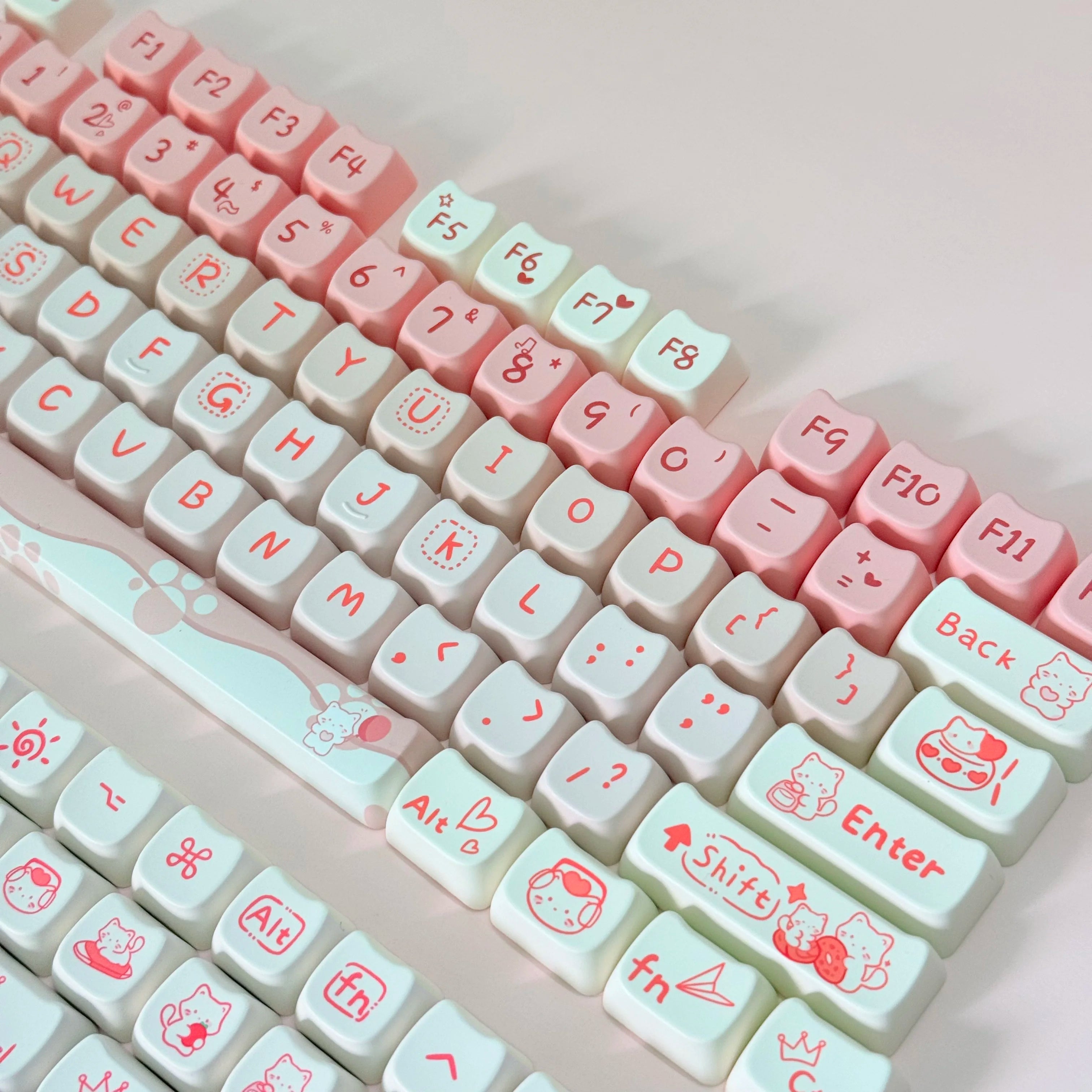 Sea Salt Cat Key Cap Party Pink Keycap MAO Profile Replacement Keycaps for Mechanical Keyboard 61 64 68 78 84 87 96 98 104 108
