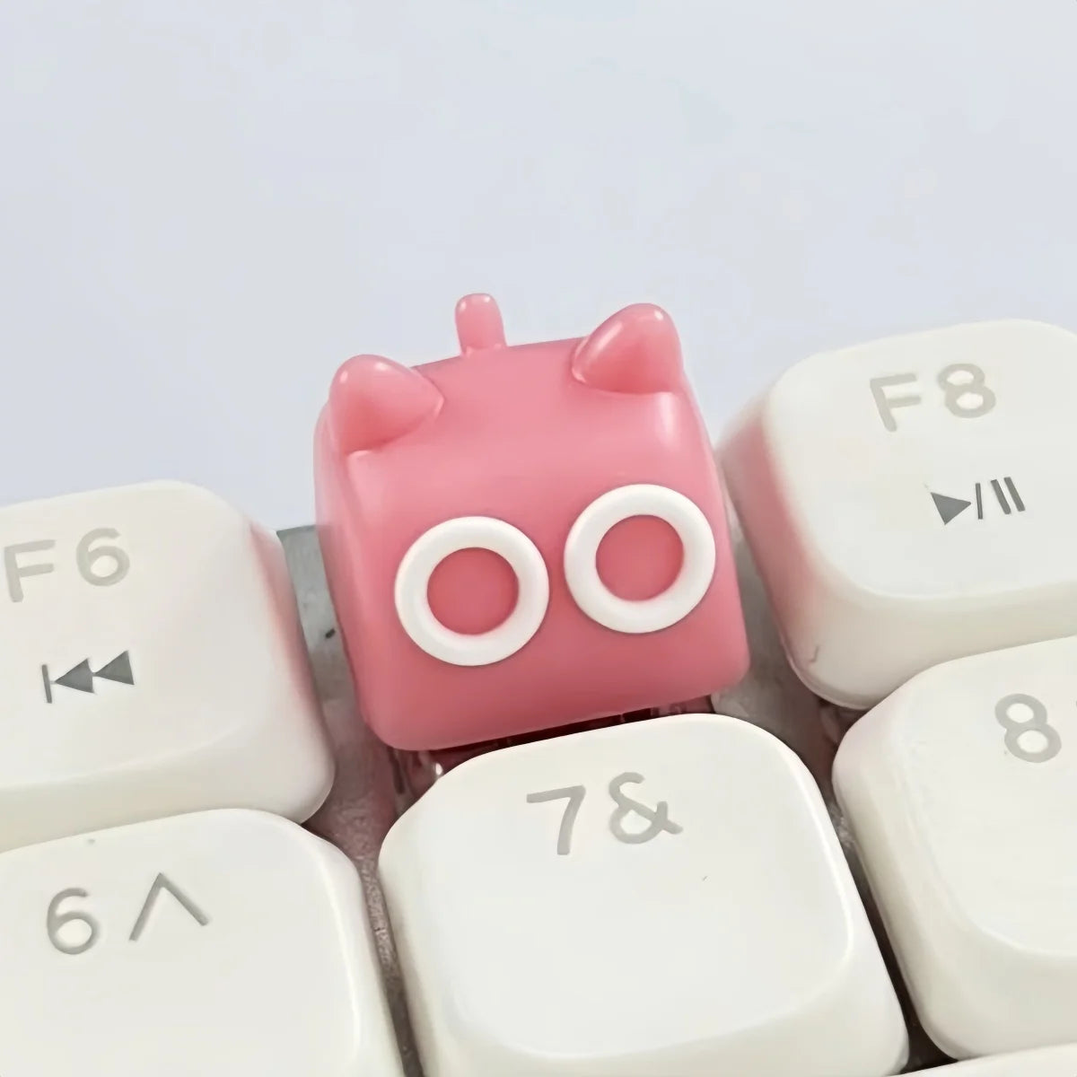 Anime Cute Little Cat Keycap Cartoon Cat Personalized Resin Kawaii Cartoon Girl MX Switch Keycaps Creative Keyboard Caps