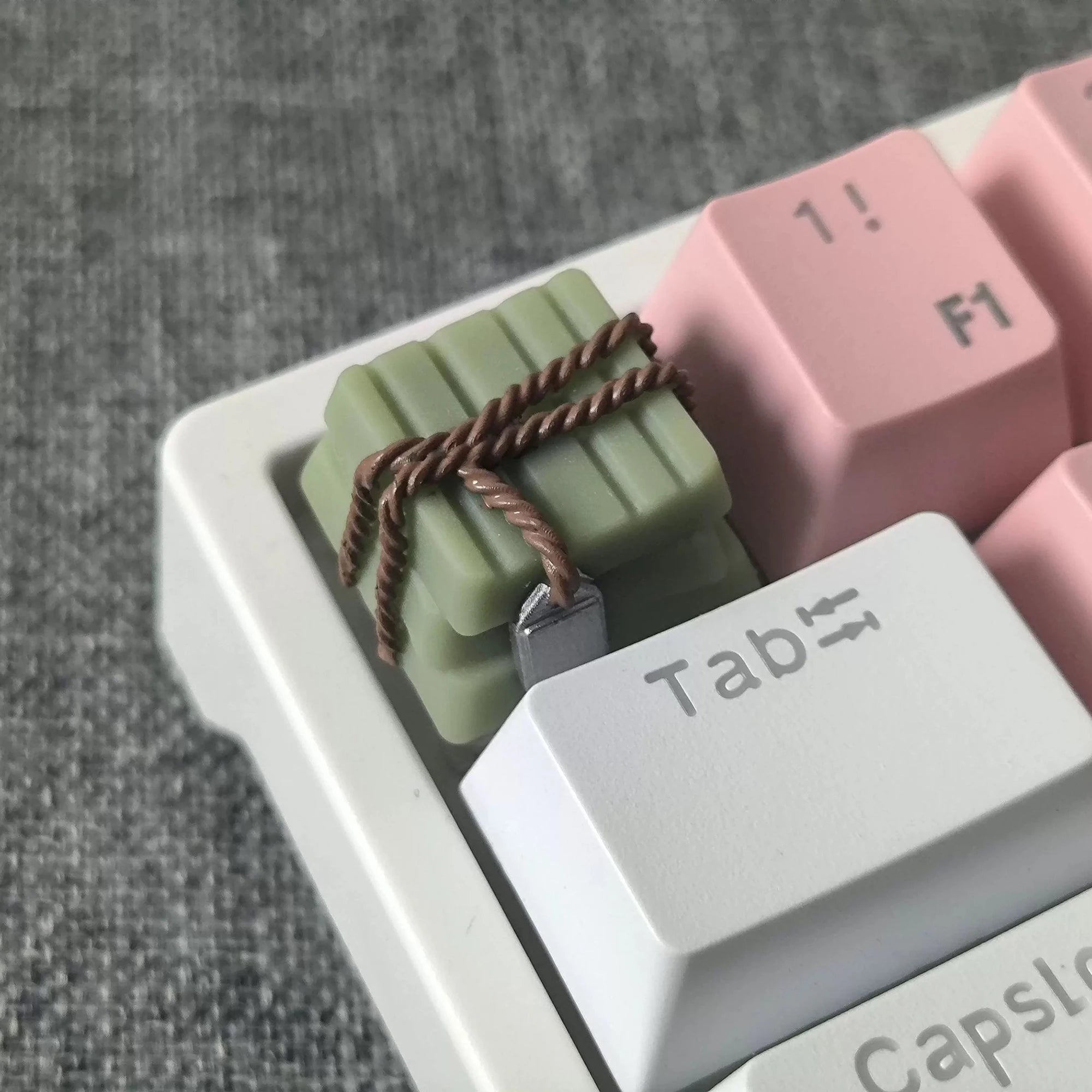 Chocolate Custom Novelty Artisan KeyCap Handmade Resin Keyboard Cap Key Cap for Mechanical Keyboard Accessories