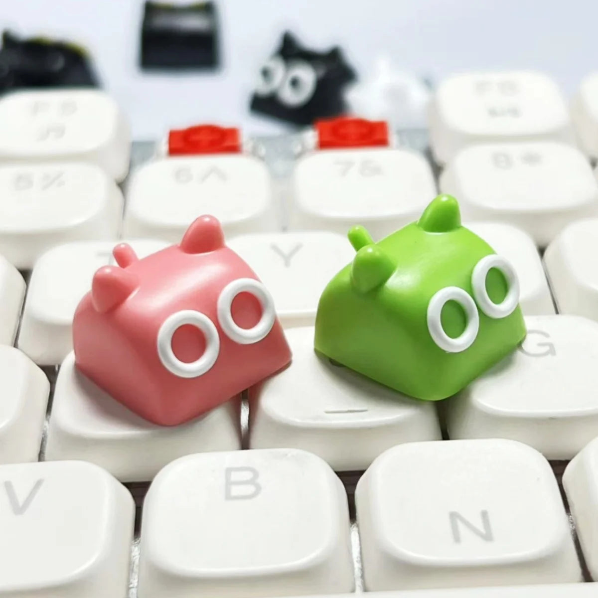 Anime Cute Little Cat Keycap Cartoon Cat Personalized Resin Kawaii Cartoon Girl MX Switch Keycaps Creative Keyboard Caps