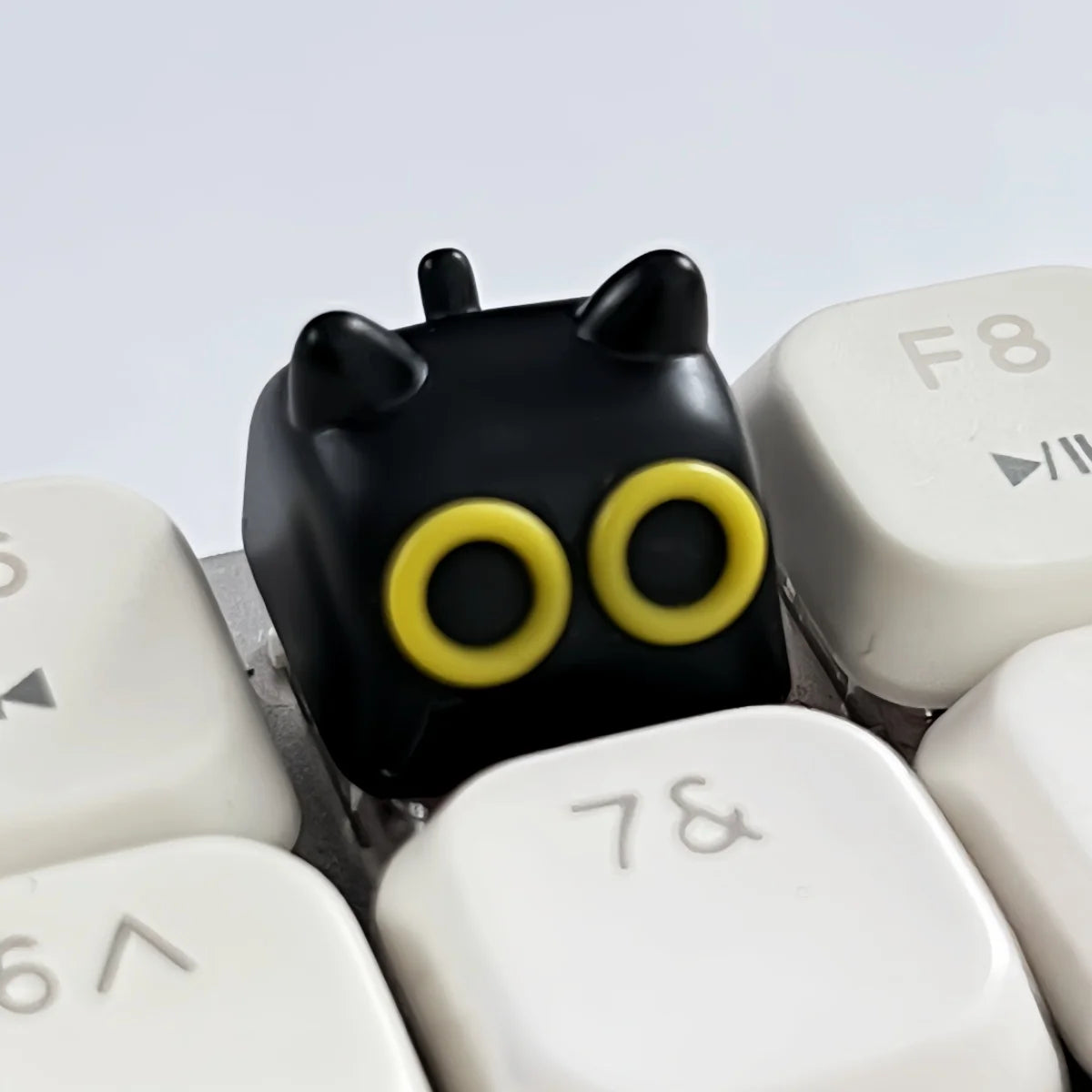 Anime Cute Little Cat Keycap Cartoon Cat Personalized Resin Kawaii Cartoon Girl MX Switch Keycaps Creative Keyboard Caps